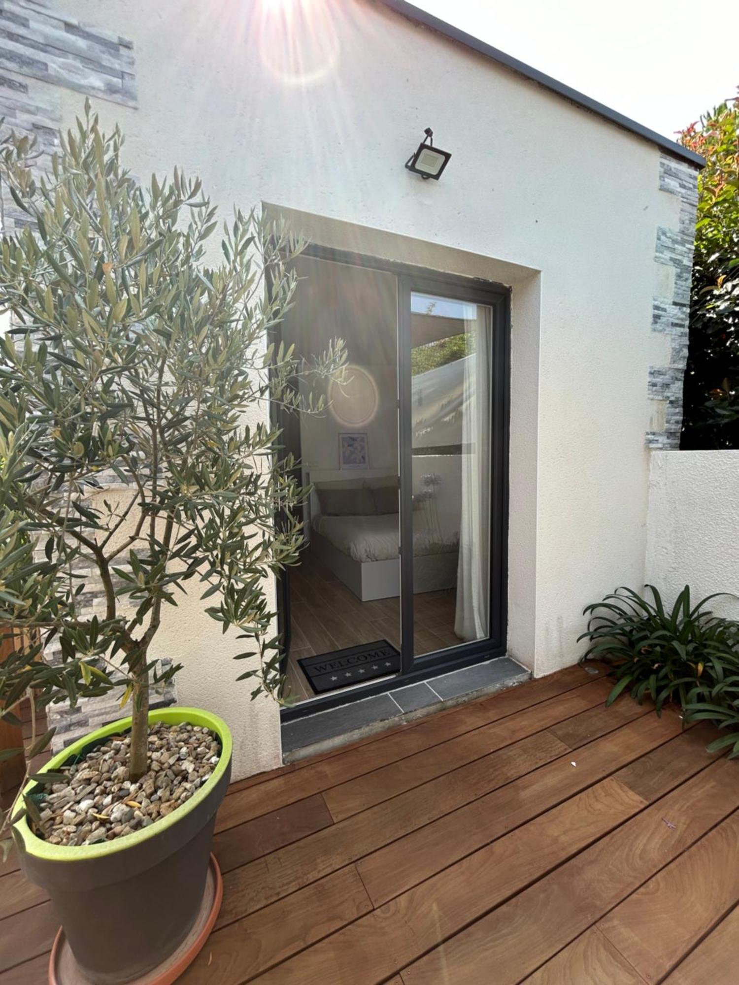 Studio Avec Piscine Carmaux Exterior foto